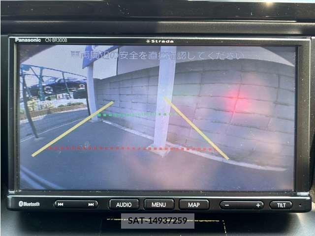 Toyota VOXY 2019-07 370463-12