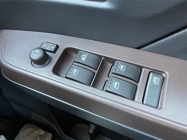Toyota ROOMY 2020-02 2376-18