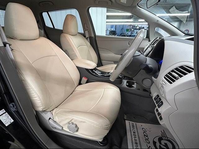 Nissan LEAF 2012-02 182813-3