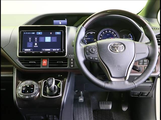 Toyota ESQUIRE 2017-10 5053-19