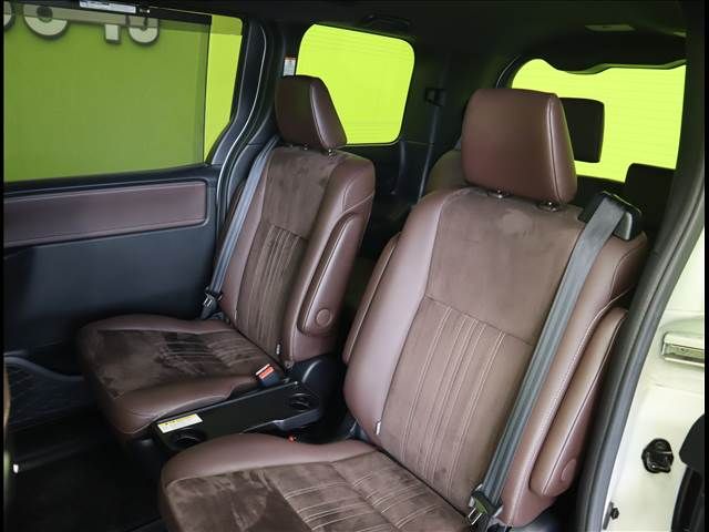 Toyota ESQUIRE 2017-10 5053-29