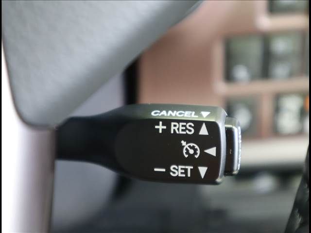 Toyota ESQUIRE 2017-10 5053-12