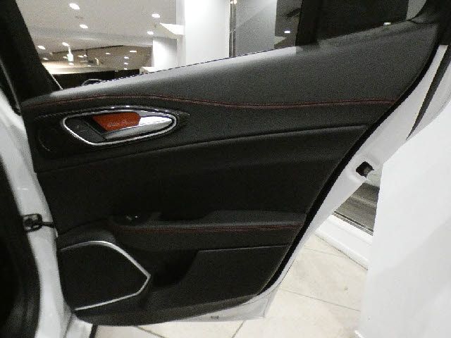 ALFA ROMEO Giulia 2019-01 9753-23