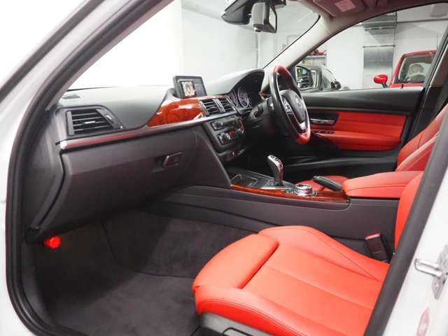 Bmw Alpina B3 2014-03 8407-11