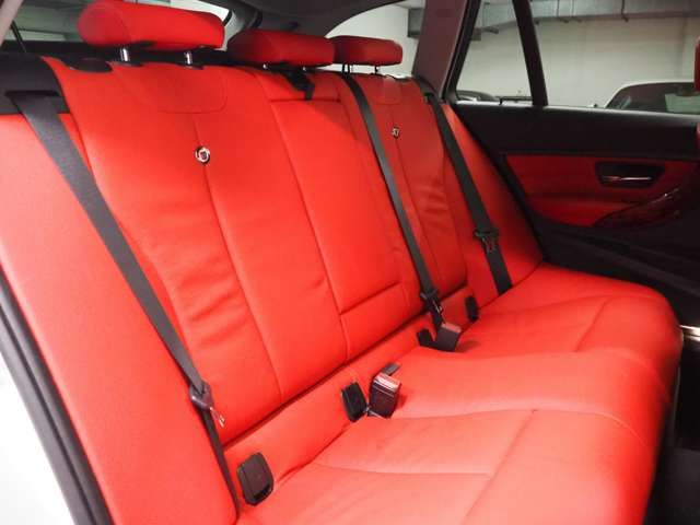 Bmw Alpina B3 2014-03 8407-14
