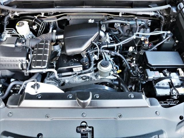 Toyota PRADO 2012-01 1280-11
