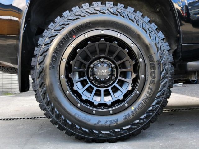 Toyota PRADO 2012-01 1280-2