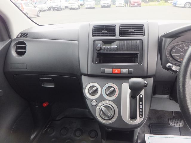 Daihatsu MIRA 2016-12 8284-18