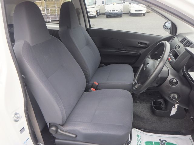 Daihatsu MIRA 2016-12 8284-12