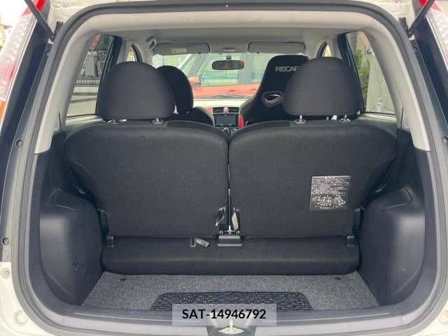 Mitsubishi COLT 2011-09 250599-9