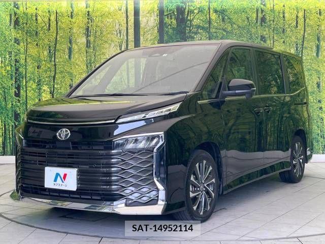Toyota VOXY 2022-03 379711-16