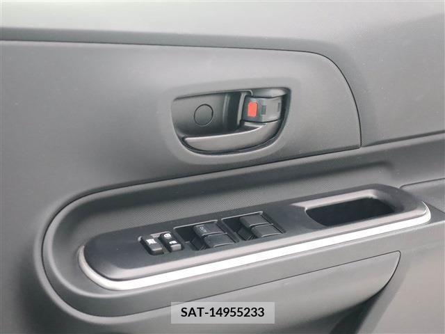 Toyota AQUA 2019-03 291957-4