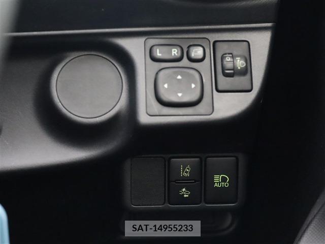 Toyota AQUA 2019-03 291957-11