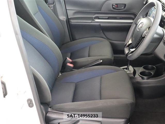 Toyota AQUA 2019-03 291957-12