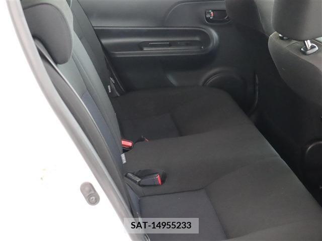 Toyota AQUA 2019-03 291957-13