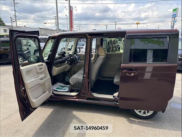 Honda N BOX 2017-11 306937-5