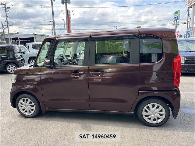 Honda N BOX 2017-11 306937-4