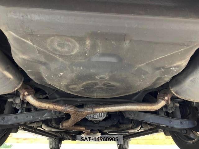Subaru EXIGA CROSSOVER 2017-04 382666-19