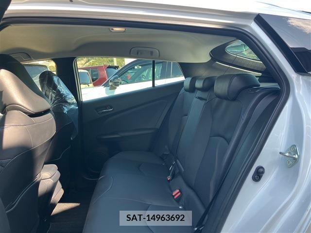 Toyota PRIUS 2022-09 248597-3