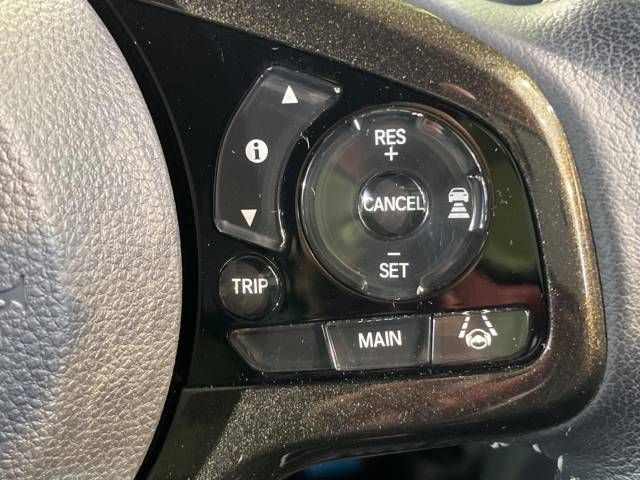 Honda N BOX CUSTOM 2019-10 184752-4