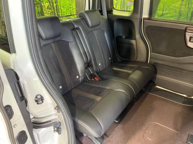 Honda N BOX CUSTOM 2019-10 184752-9