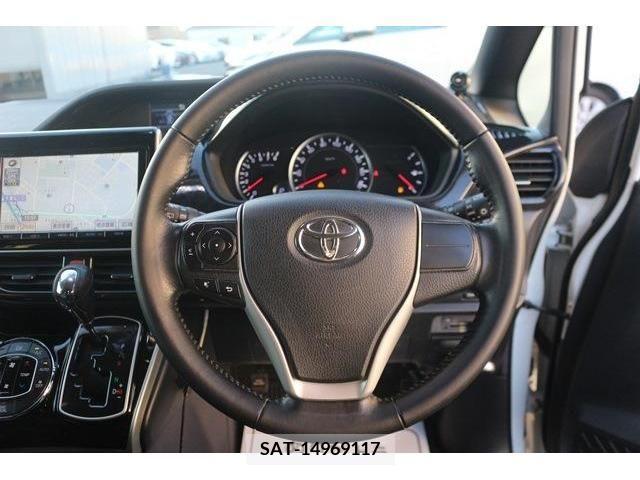Toyota VOXY 2014-02 207570-14
