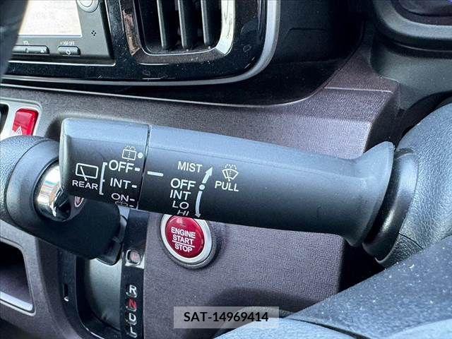 Honda N-ONE 2014-01 279652-23
