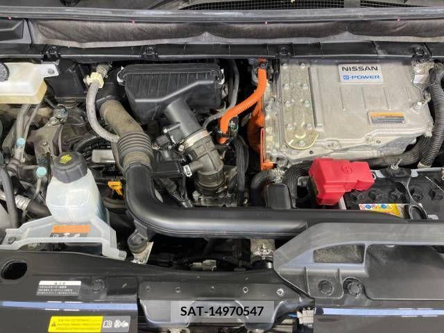 Nissan SERENA 2019-09 335271-18