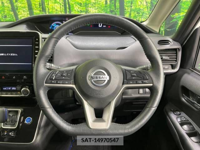Nissan SERENA 2019-09 335271-11
