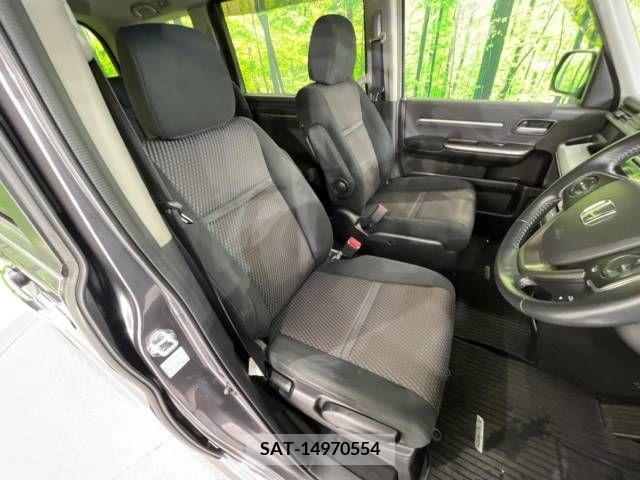 Honda e 2016-02 222197-8
