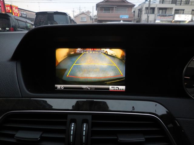 Mercedes Benz C-CLASS 2013-04 184450-19