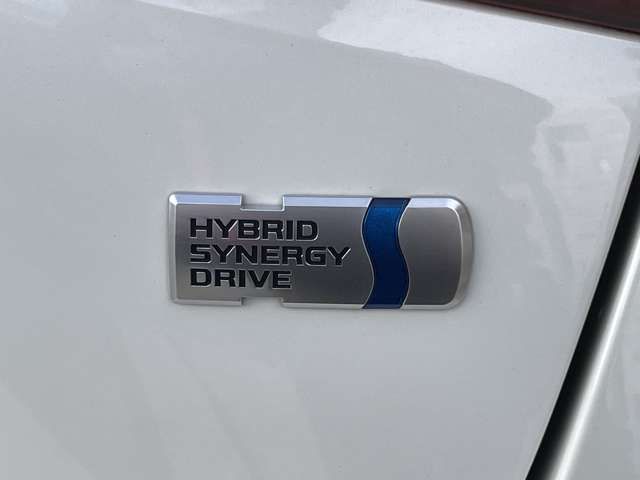 Toyota PRIUS 2019-05 185596-12
