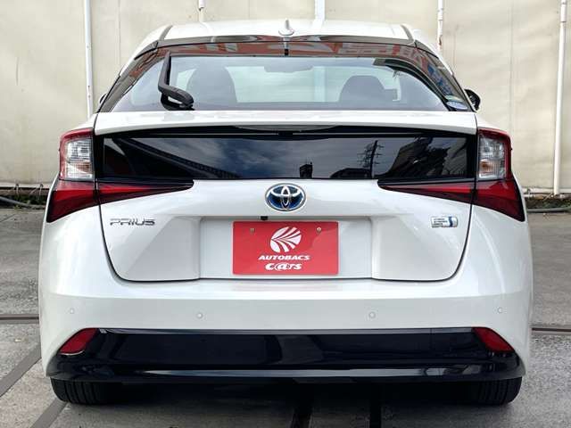 Toyota PRIUS 2019-05 185596-6