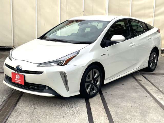 Toyota PRIUS 2019-05 185596-1
