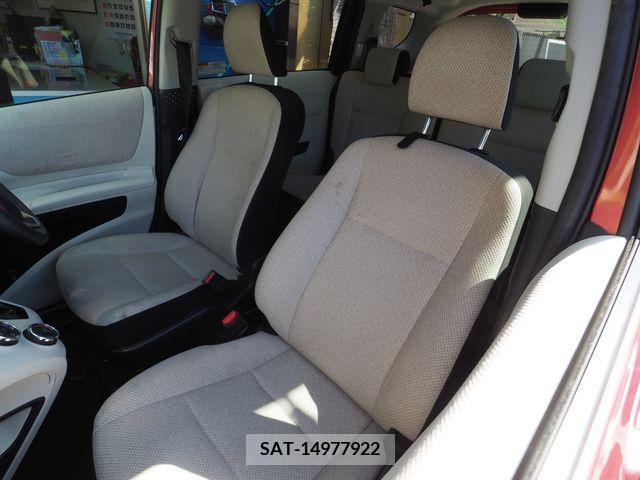 Toyota SIENTA 2016-11 250360-15