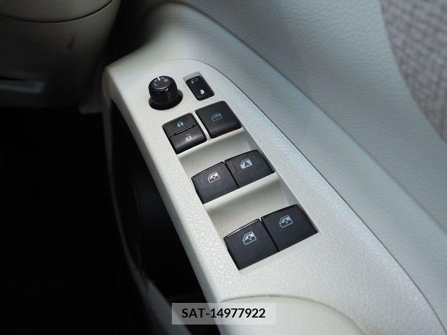 Toyota SIENTA 2016-11 250360-11