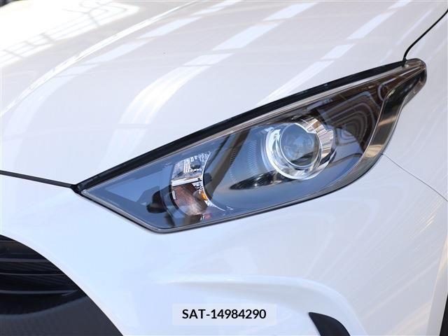 Toyota YARIS 2022-07 349156-24