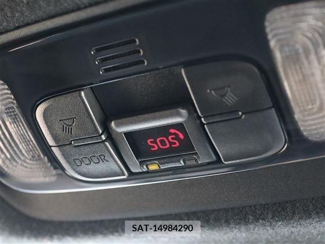 Toyota YARIS 2022-07 349156-11