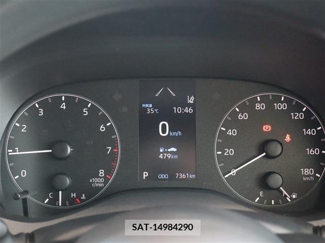 Toyota YARIS 2022-07 349156-8