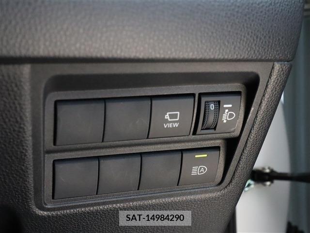Toyota YARIS 2022-07 349156-27