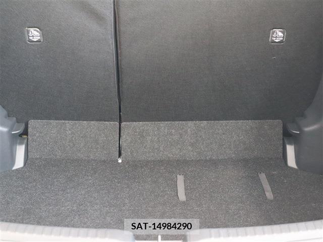 Toyota YARIS 2022-07 349156-16