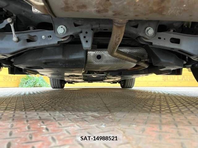 Toyota C-HR 2018-06 389955-18