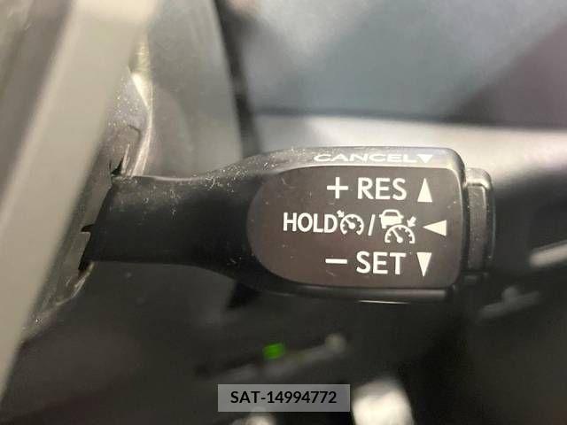 Toyota C-HR 2017-06 264557-7