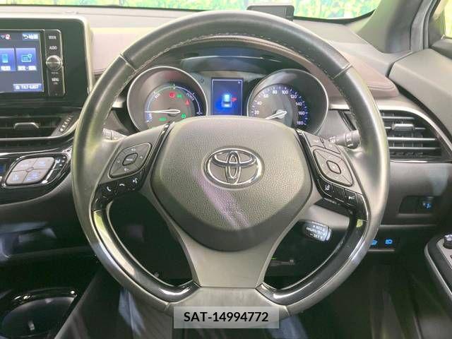 Toyota C-HR 2017-06 264557-11