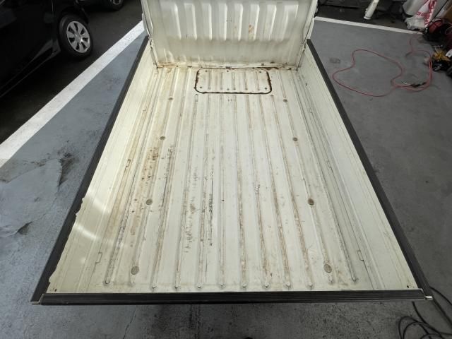 Daihatsu HIJET TRUCK 2004-01 181896-15