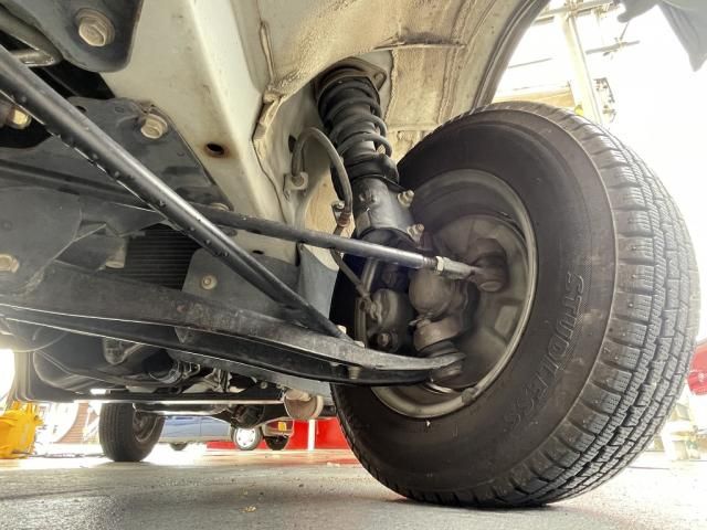 Daihatsu HIJET TRUCK 2004-01 181896-25