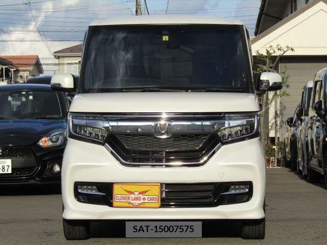 Honda N BOX CUSTOM 2020-01 236655-2