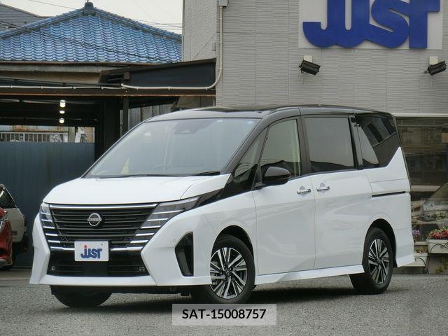 Nissan SERENA 2022-12 220103-0