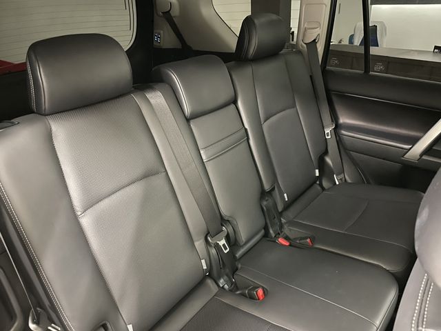 Toyota PRADO 2018-08 17219-8
