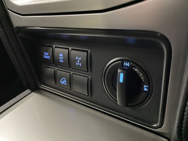 Toyota PRADO 2018-08 17219-21